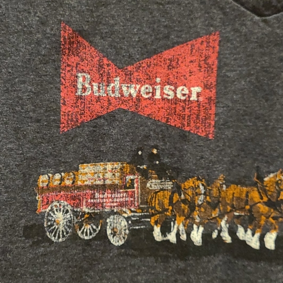 Budweiser M Women's Grey Clydesdales shirt - Picture 3 of 5
